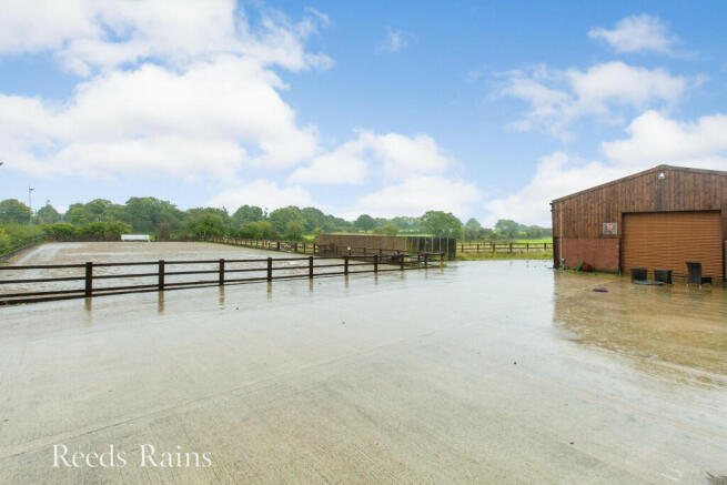 Manege & Parking