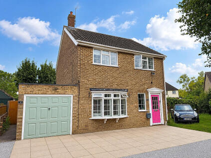 30 Station Road, Ditton, ME20 6AY