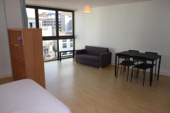 Photo 02