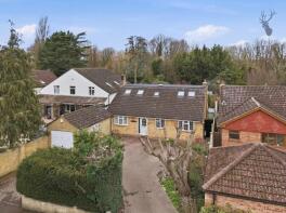 Conifers, Avenue Road, Roydon, Hoddesdon EN11 0BA