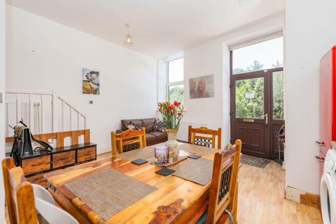 2 bed Terraced for sale Image 4