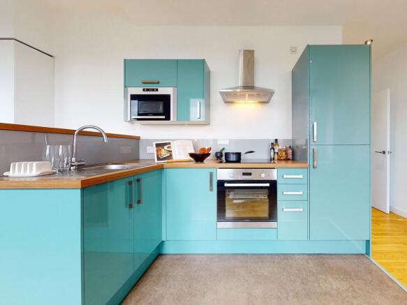 2 bed Apartment to rent Image 11