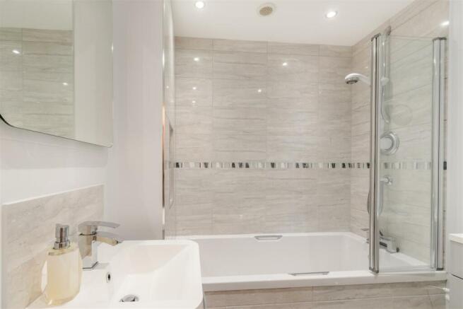 8556436-interior09.jpg