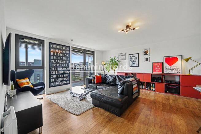 Palmers Road E2-2.jpg
