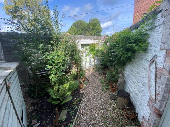 garden.jpg