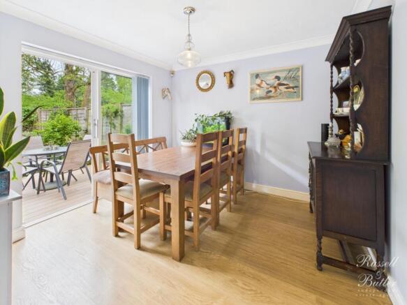 CAM01995G0-PR0291-STILL002