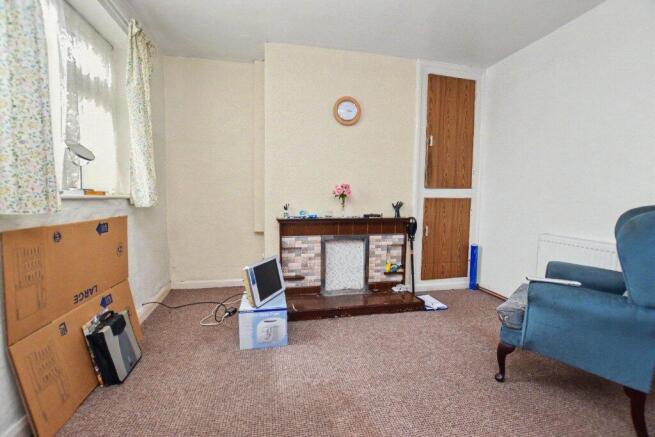 3 bed Semi-Detached for sale Image 9