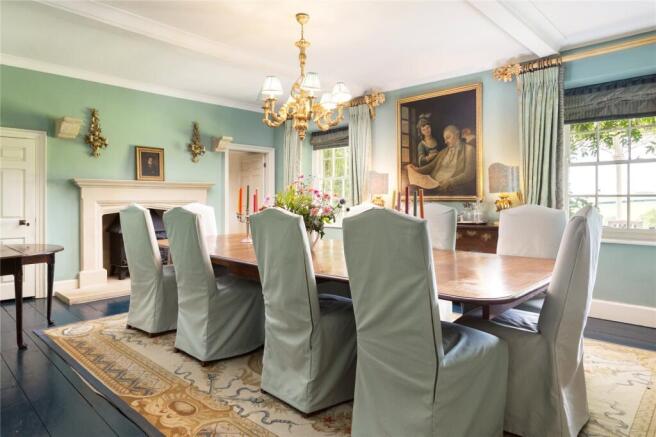 10 bed Detached for sale Image 12