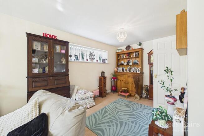 3 bed Bungalow to rent Image 8