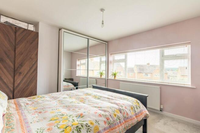 2 bed Semi-Detached for sale Image 5