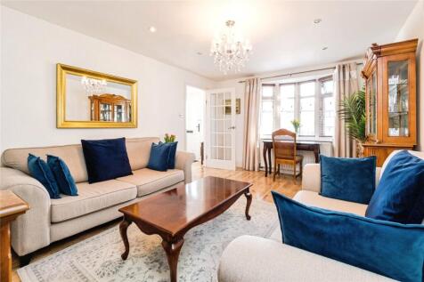 Ashingdon Close, Chingford, E4