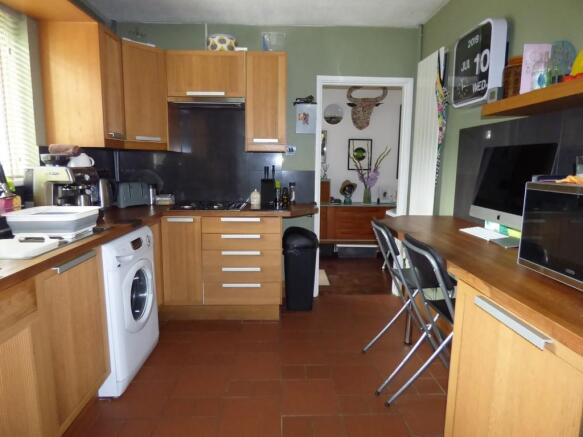 Photo 9