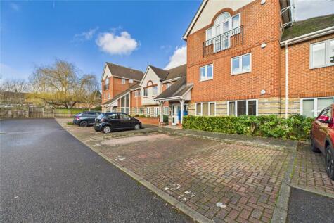 Gray Place, Wokingham Road, Bracknell, Berkshire, RG42