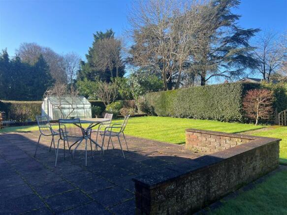 Elmcote Way - Garden 3.jpg