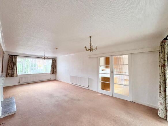 3 bed Detached Bungalow for sale Image 9