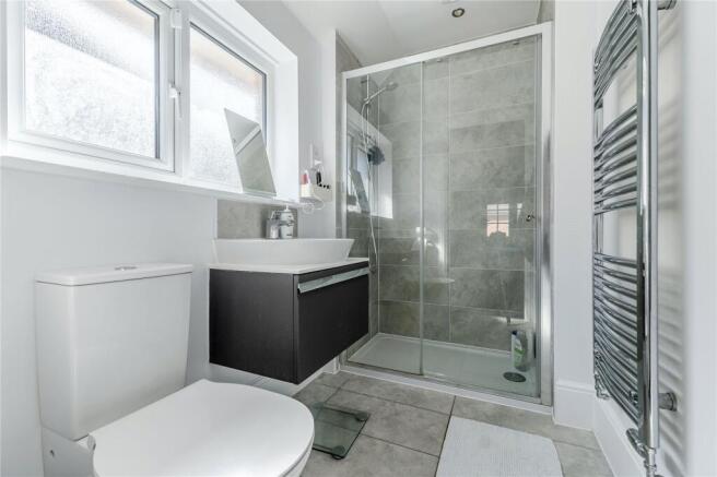 4 bed Detached for sale Image 10