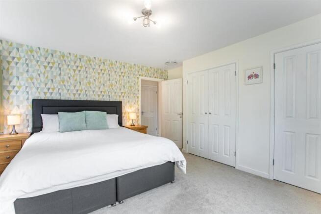 Main Bedroom 14.jpg
