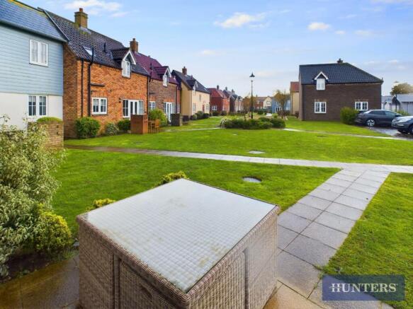 2 bed Semi-Detached for sale Image 2