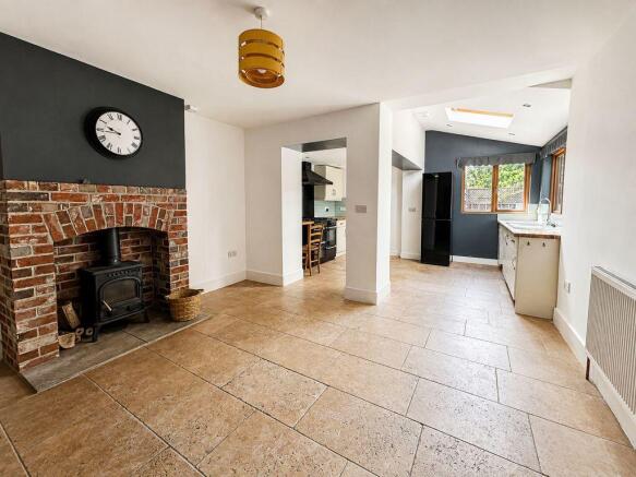 Kitchen Breakfast Room_20WL
