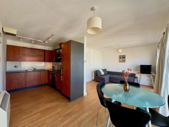 Lounge and kitchen.jpeg