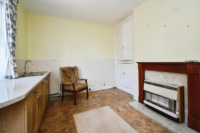2 bed Terraced for sale Image 4