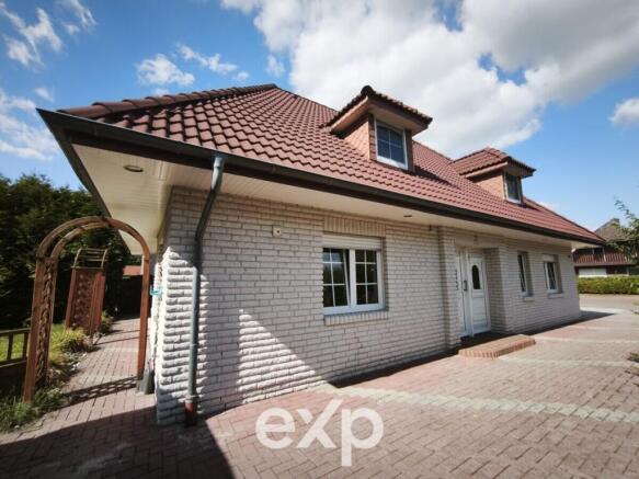 Hauseingang 2408 (2)