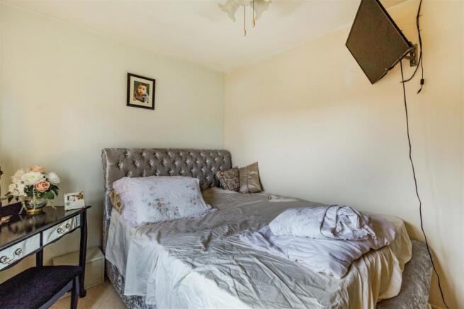 8487599-interior07.jpg