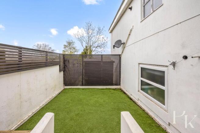 Beaconsfield Villas_67_Flat 1-010.JPG