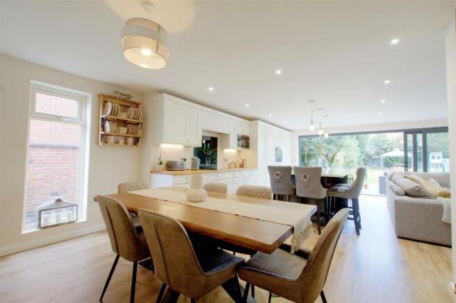 Dining/Living Kitchen