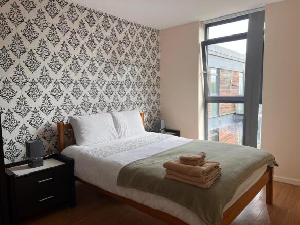 1 bed Apartment to rent Image 6