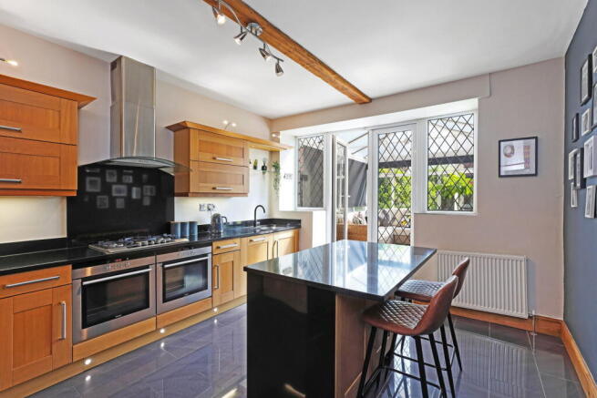 5 bed Character Property for sale Image 6