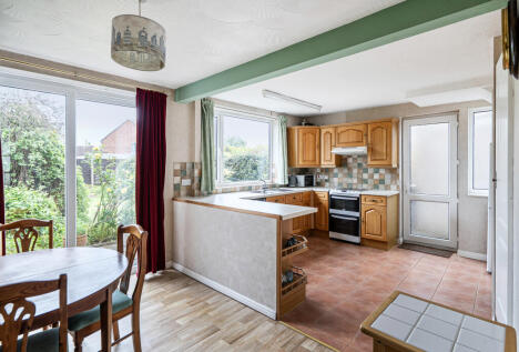 Starbarn Road, Winterbourne, Bristol, Gloucestershire, BS36