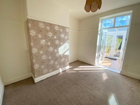 dining room.jpg