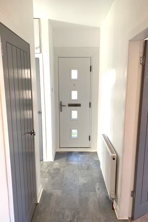 ENT HALLWAY