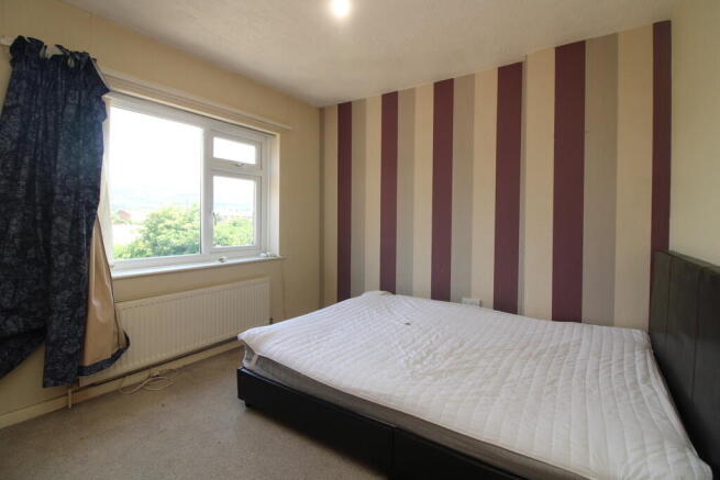 2 bed End of Terrace to rent Image 6