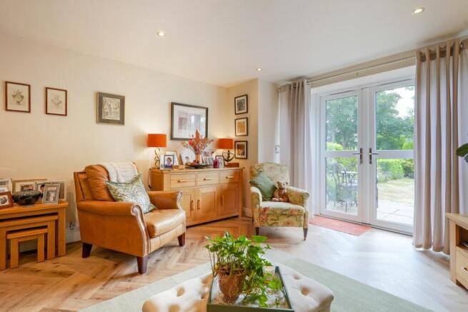 2 bed Town House for sale Image 5