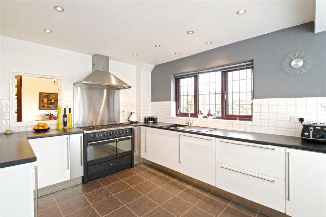 Kitchen/Breakfast