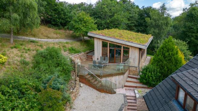 External Pool Room