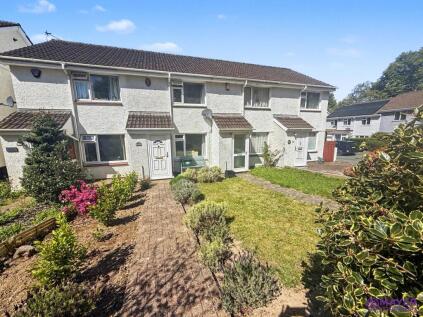 Deveron Close, Plympton