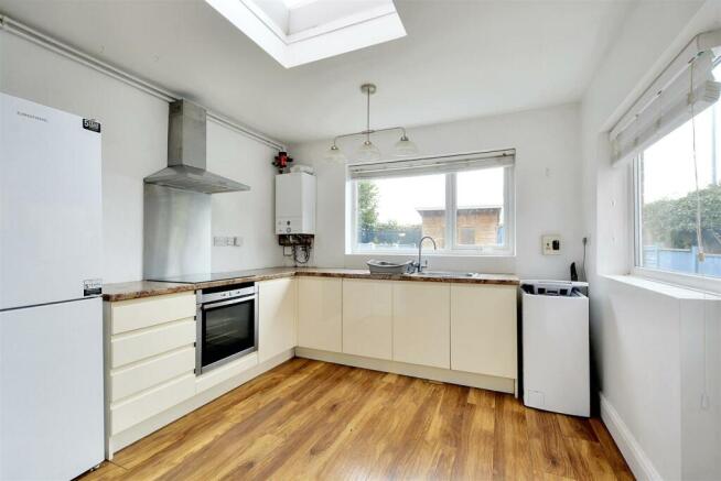Kitchen_1.jpeg