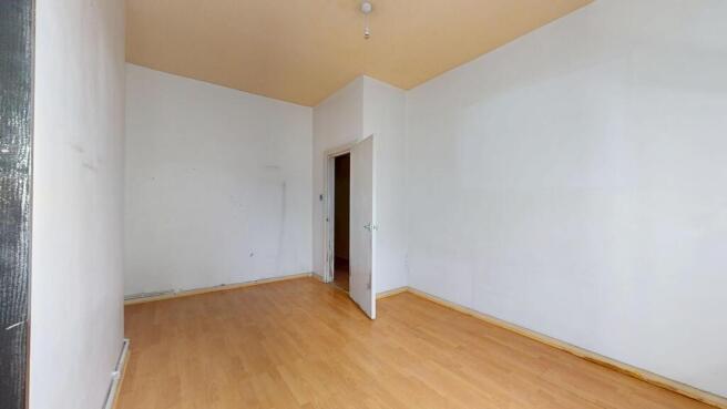 Flat 3 Cromwell House, 80 Warwick Road, Earls Court, London, W14 8PT