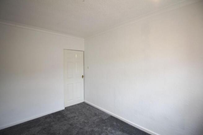 1 bed Apartment to rent Image 8