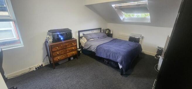 8 bed Terraced to rent Image 11