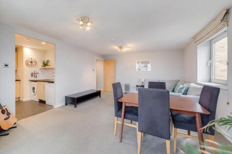 Medland House, Branch Road, London, E14