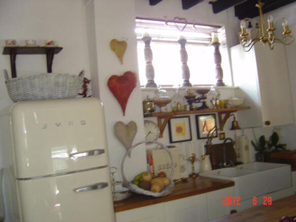 Photo 6