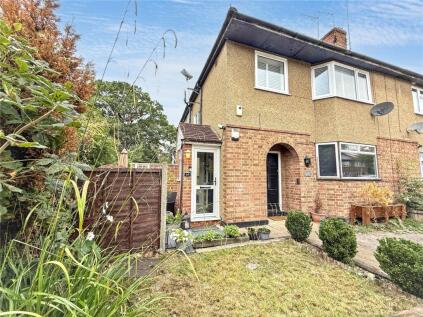 Connaught Road, Barnet, EN5