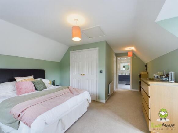 Master suite 