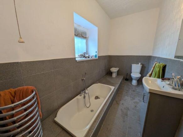10 bed End of Terrace for sale Image 7