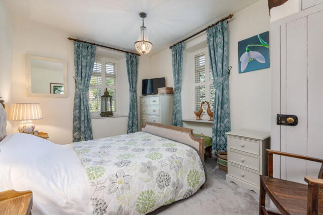 2 bed Detached for sale Image 8