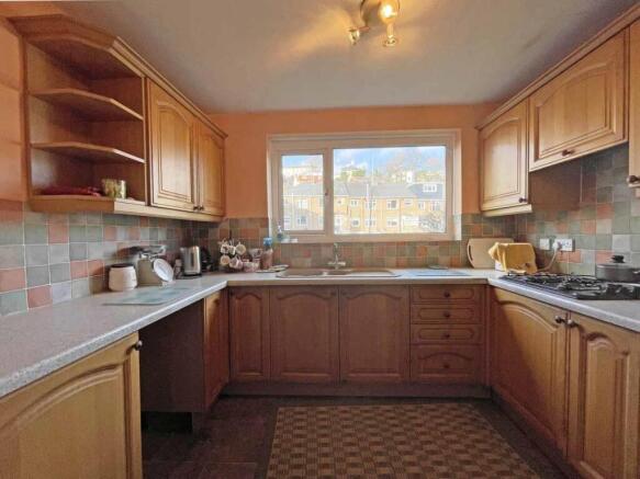 Blandford Road 17 - Kitchen...jpg
